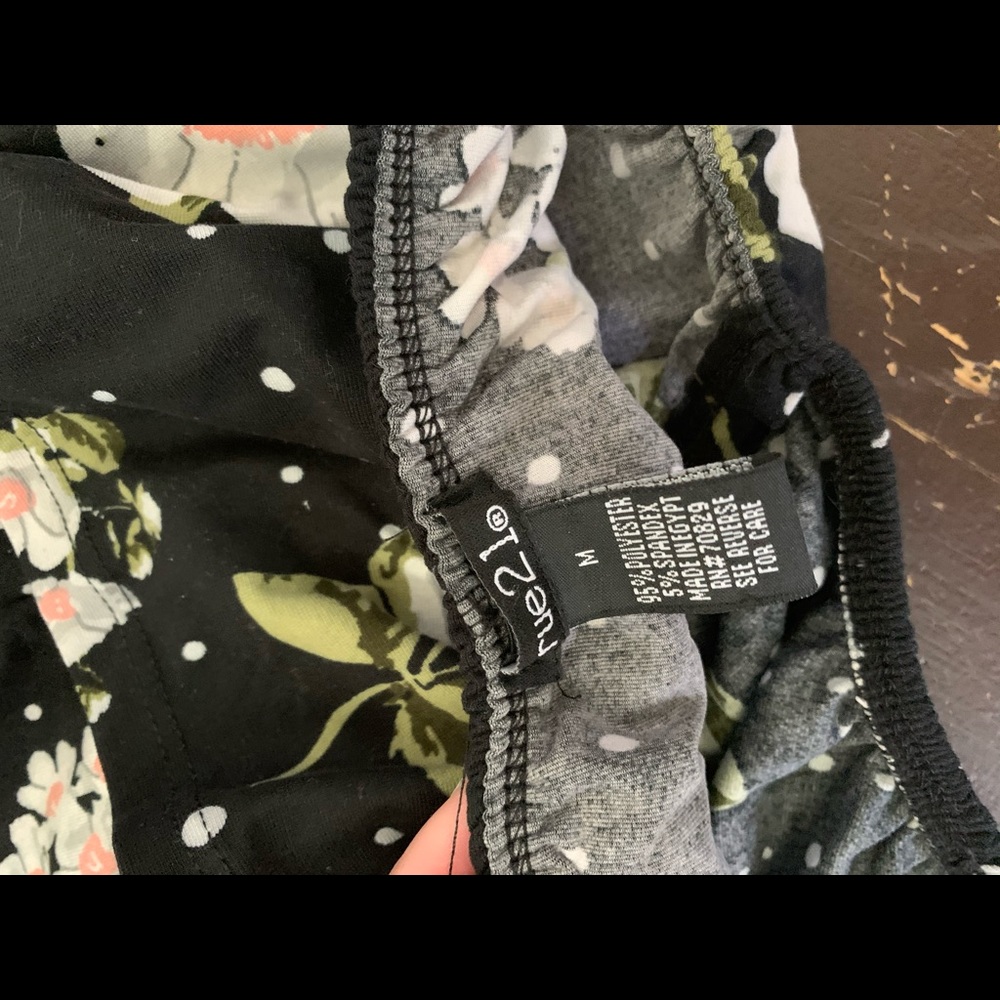 off the shoulder top - Picture 2 of 2